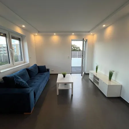 Modern New-build Apartment *