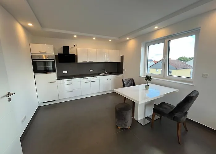 Modern New-build Apartmán Groß-Gerau